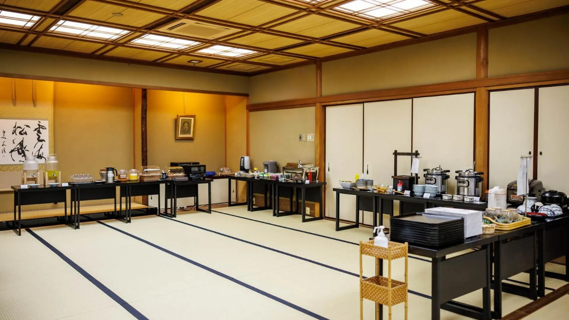 京都旅館 坂の上 旅館
